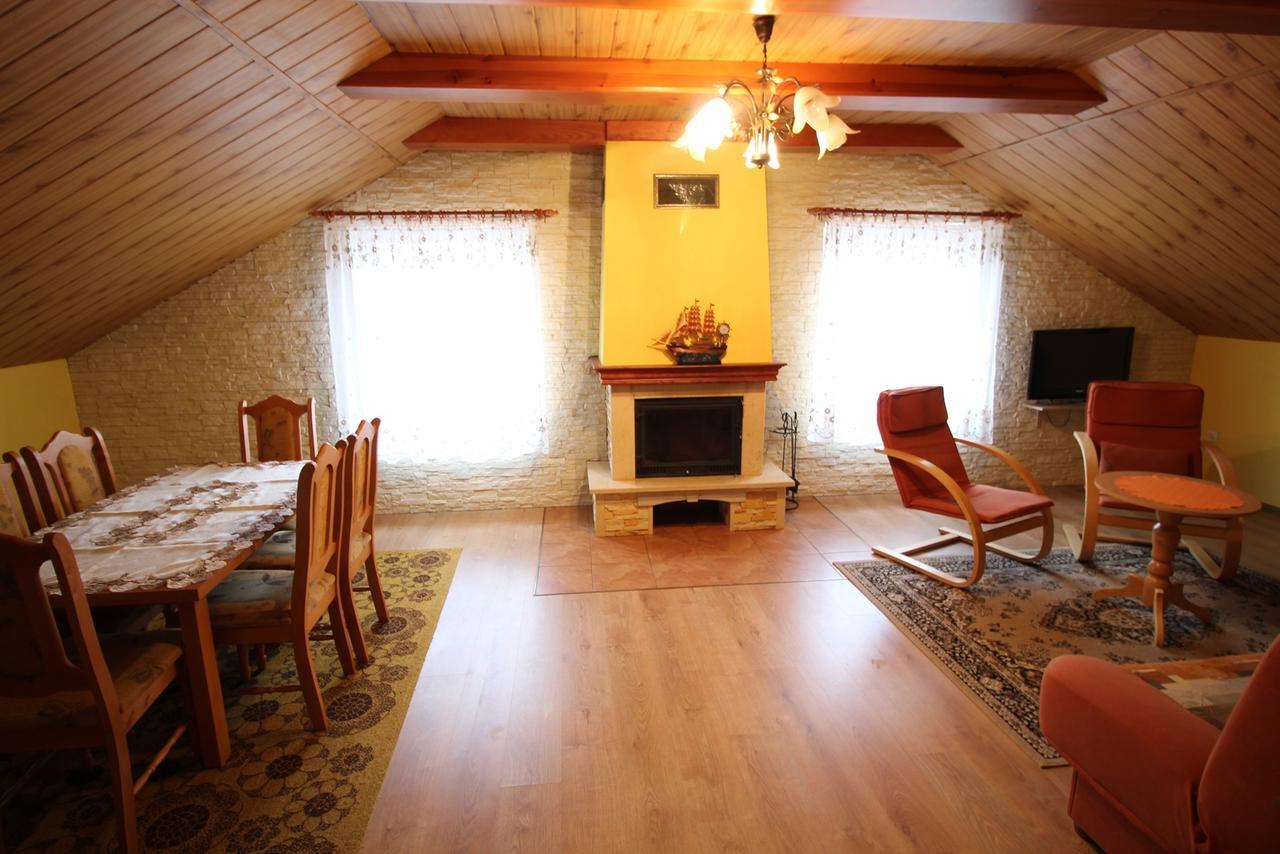 Michalek W Rowach Bed & Breakfast Rowy  Exterior photo