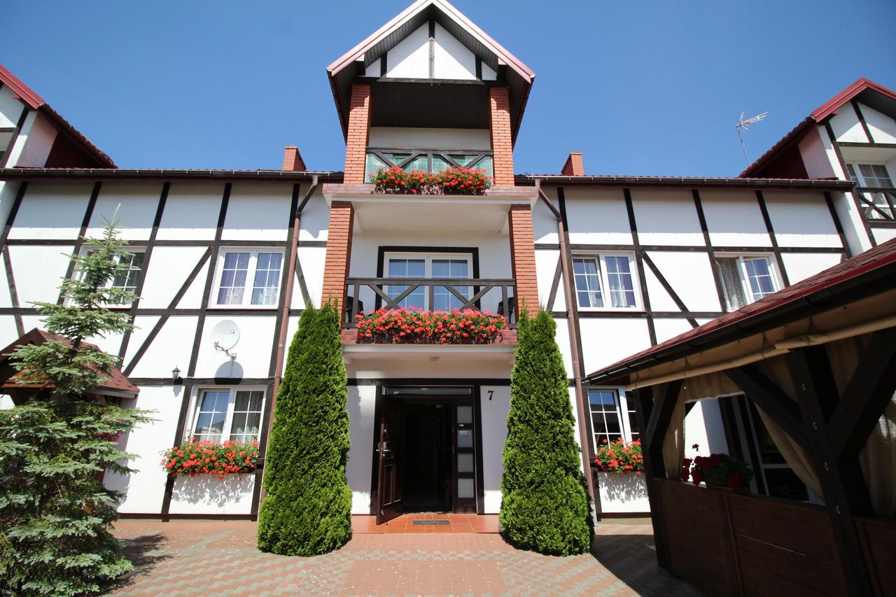 Michalek W Rowach Bed & Breakfast Rowy  Exterior photo